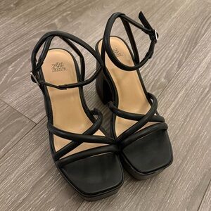 Wild fable black strap chunky heels